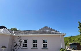 The Cottage At Riverbank